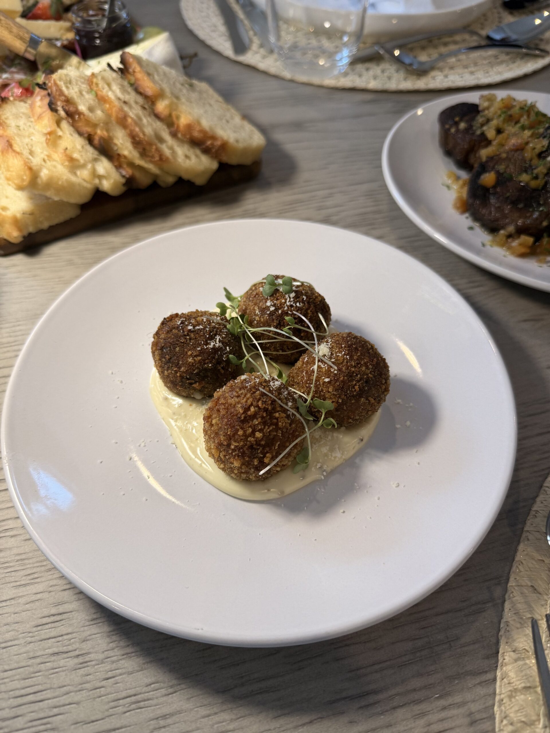 Arancini - red wine braised short rib | fonita | truffle