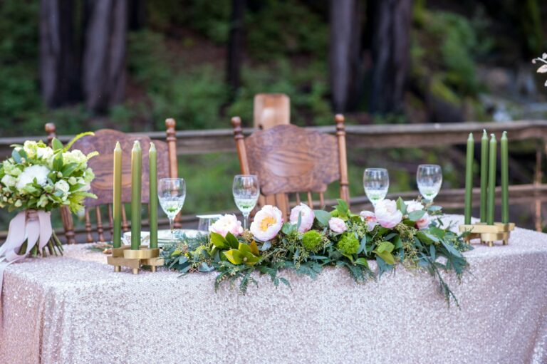 Intimate wedding tablescape