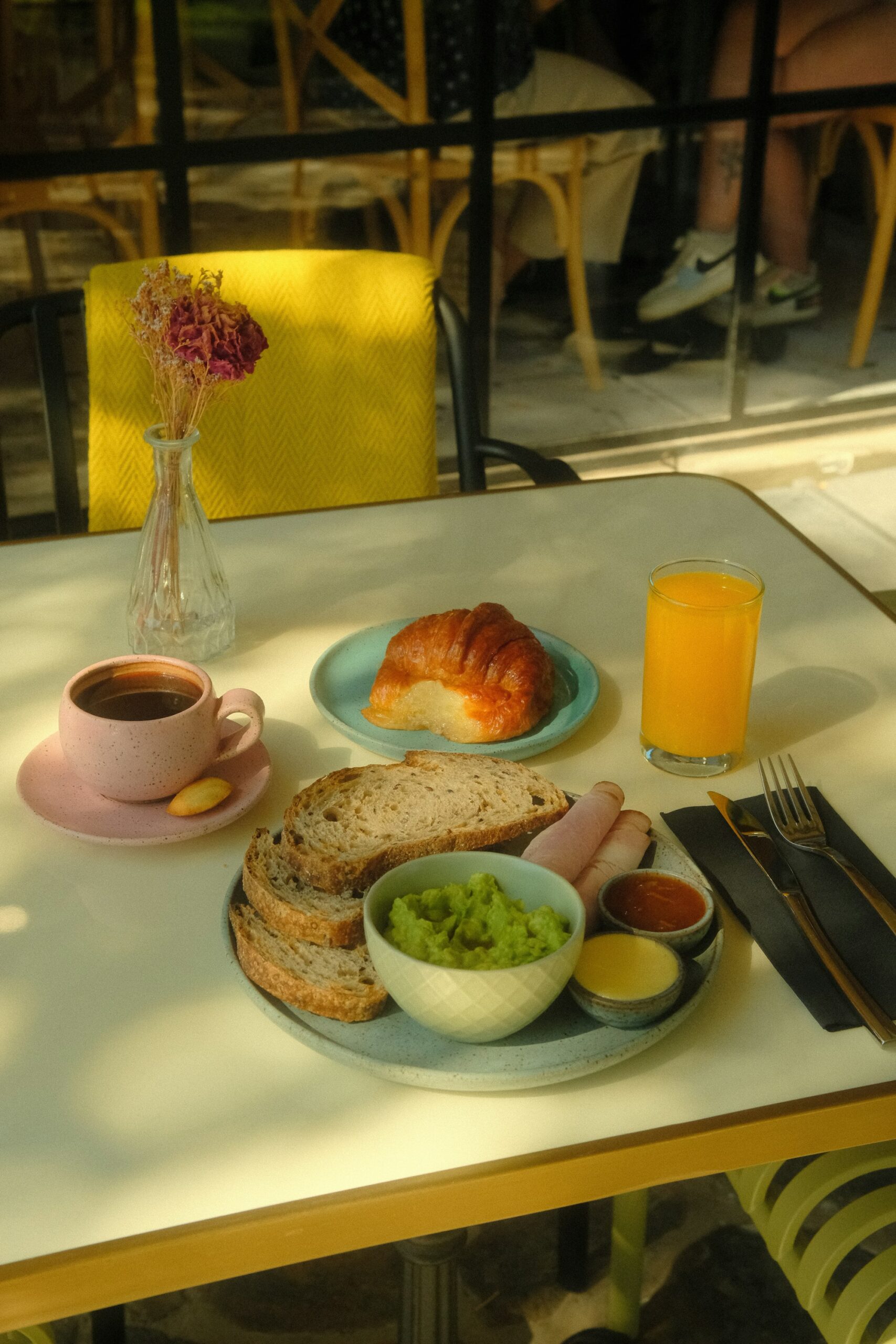 Brunch table with mimosas