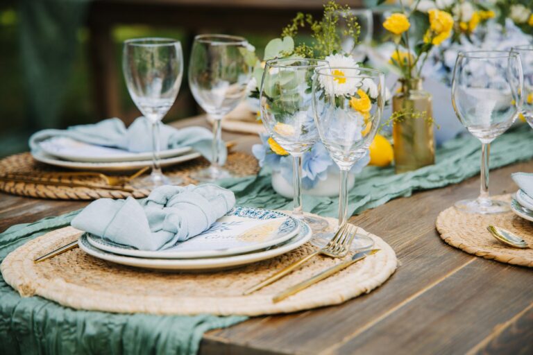 Elegant dinner party tablescape