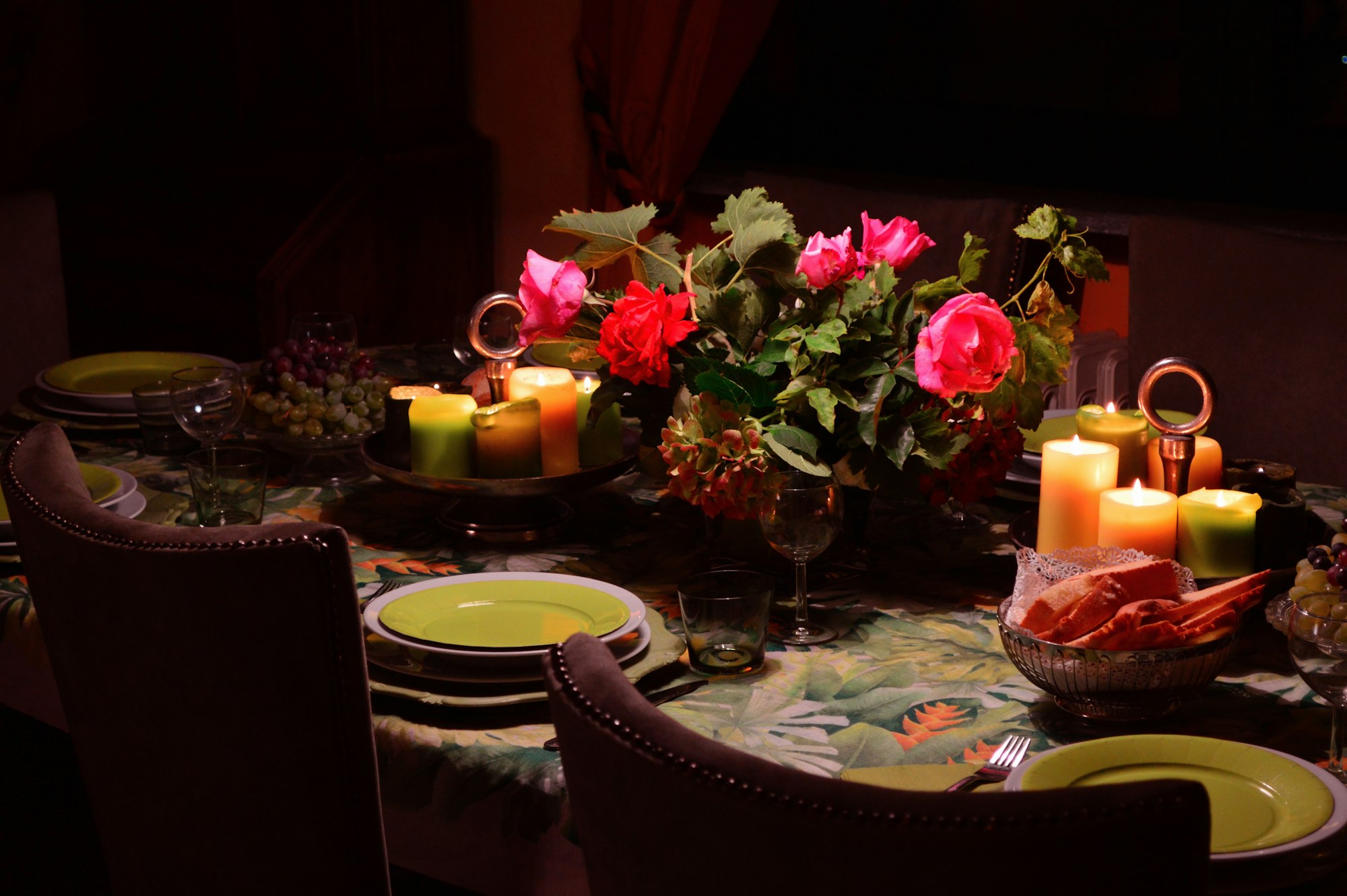 Candlelit dinner with roses